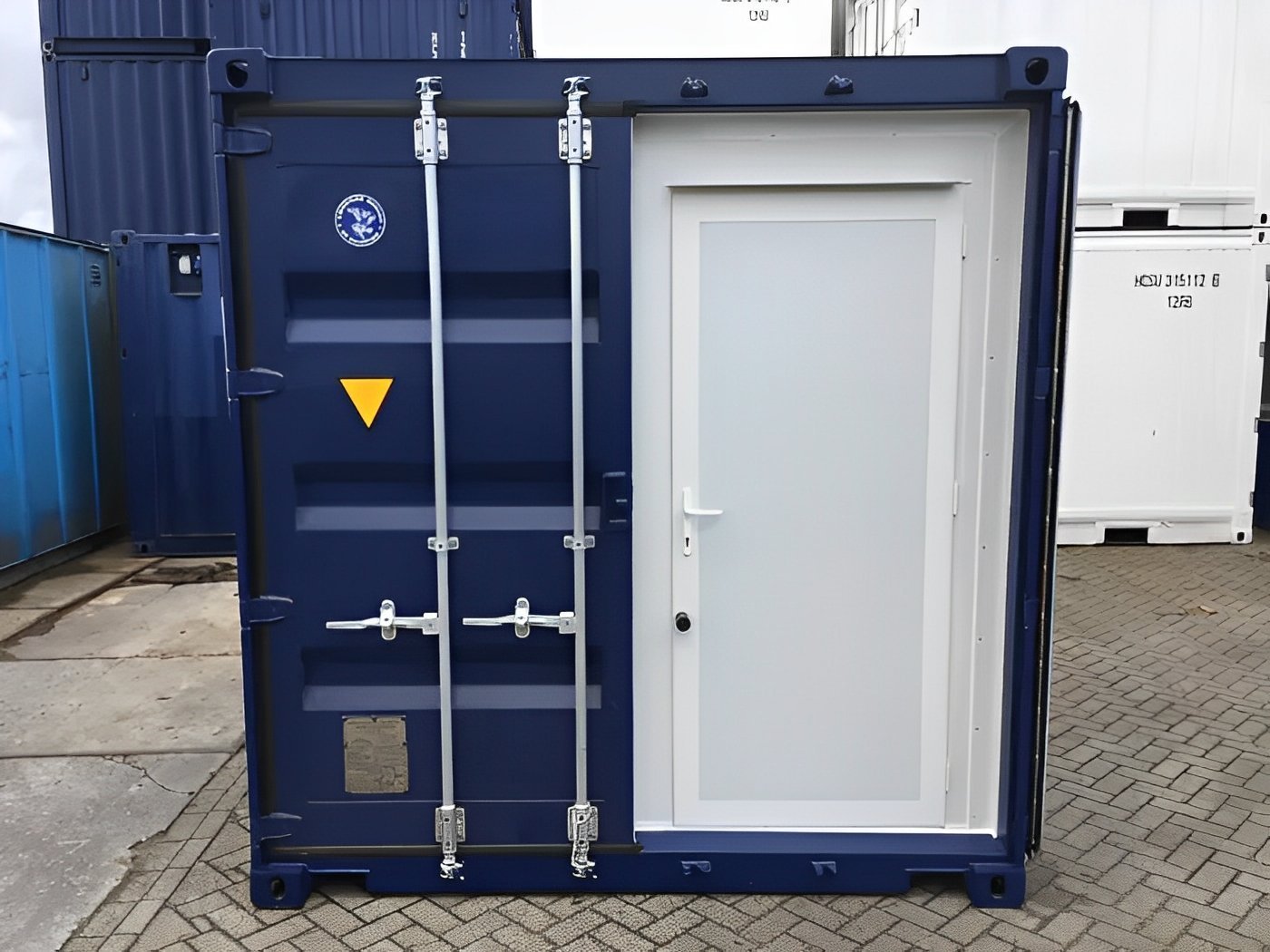 10ft-Accommodation-Container.jpg