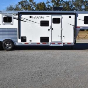 2022 Lakota Charger LQ 2 Horse Trailer with 9′ Short Wall