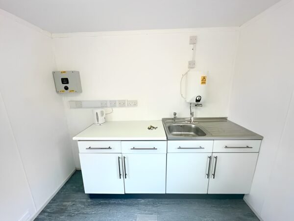 24-x-9ft-anti-vandal-cabin-office-canteen-toilet-10kva-generator-m-w-8.jpg