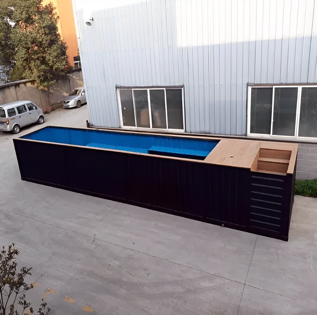 40FT-Shipping-Container-Pool1.jpg