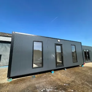 7.5 x 3m Office with kitchenette/WC – First Choice Shipping Containers