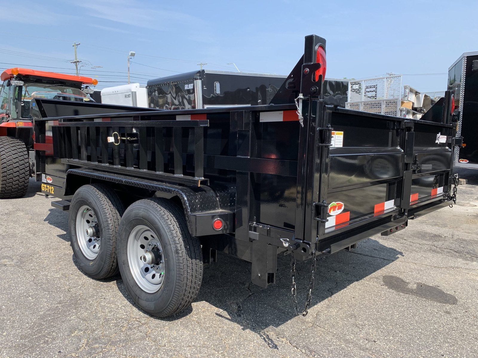 GT712_griffin_dump_trailer_5-scaled_44c81196-5b3d-4acb-a29b-aab92f24081c.jpg
