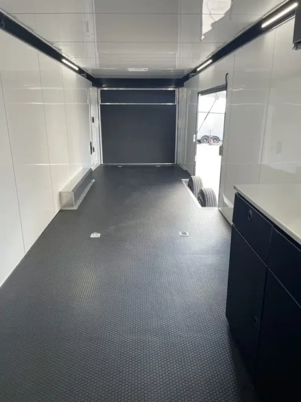 enclosed-atc-gooseneck-car-trailer-2026-44ft-aluminum-rom-500-w-aluminum-4.webp